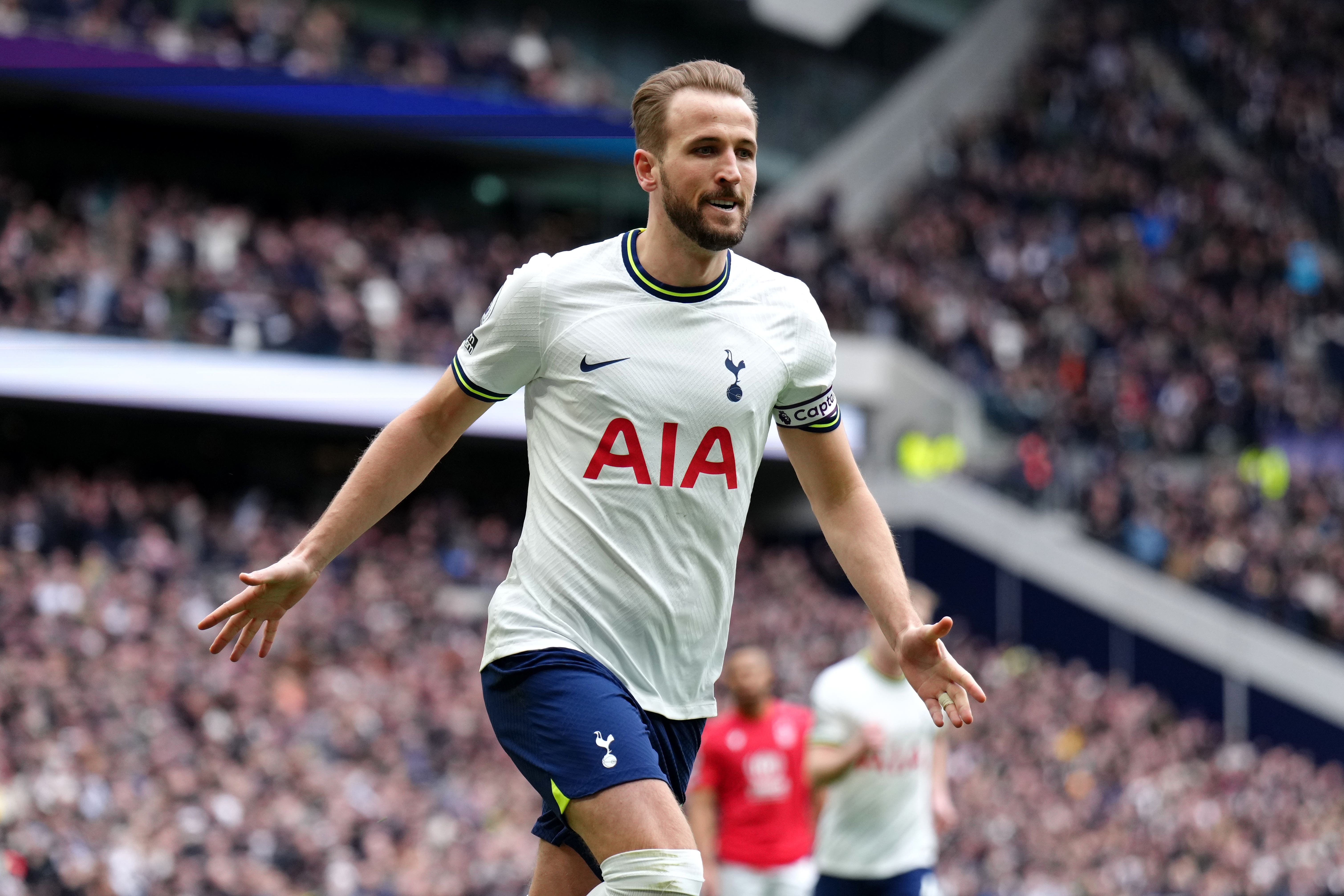 Ange Postecoglou makes his pitch to Harry Kane to be part of Tottenham rebuild | The Independent