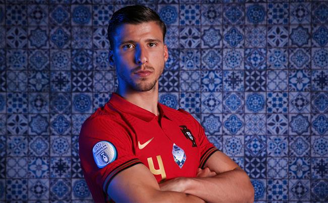 Tiểu sử cầu thủ Ruben Dias hậu vệ câu lạc bộ Manchester City